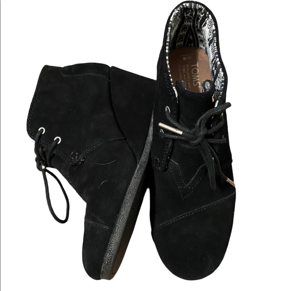 Toms 8W - Picture 2 of 6